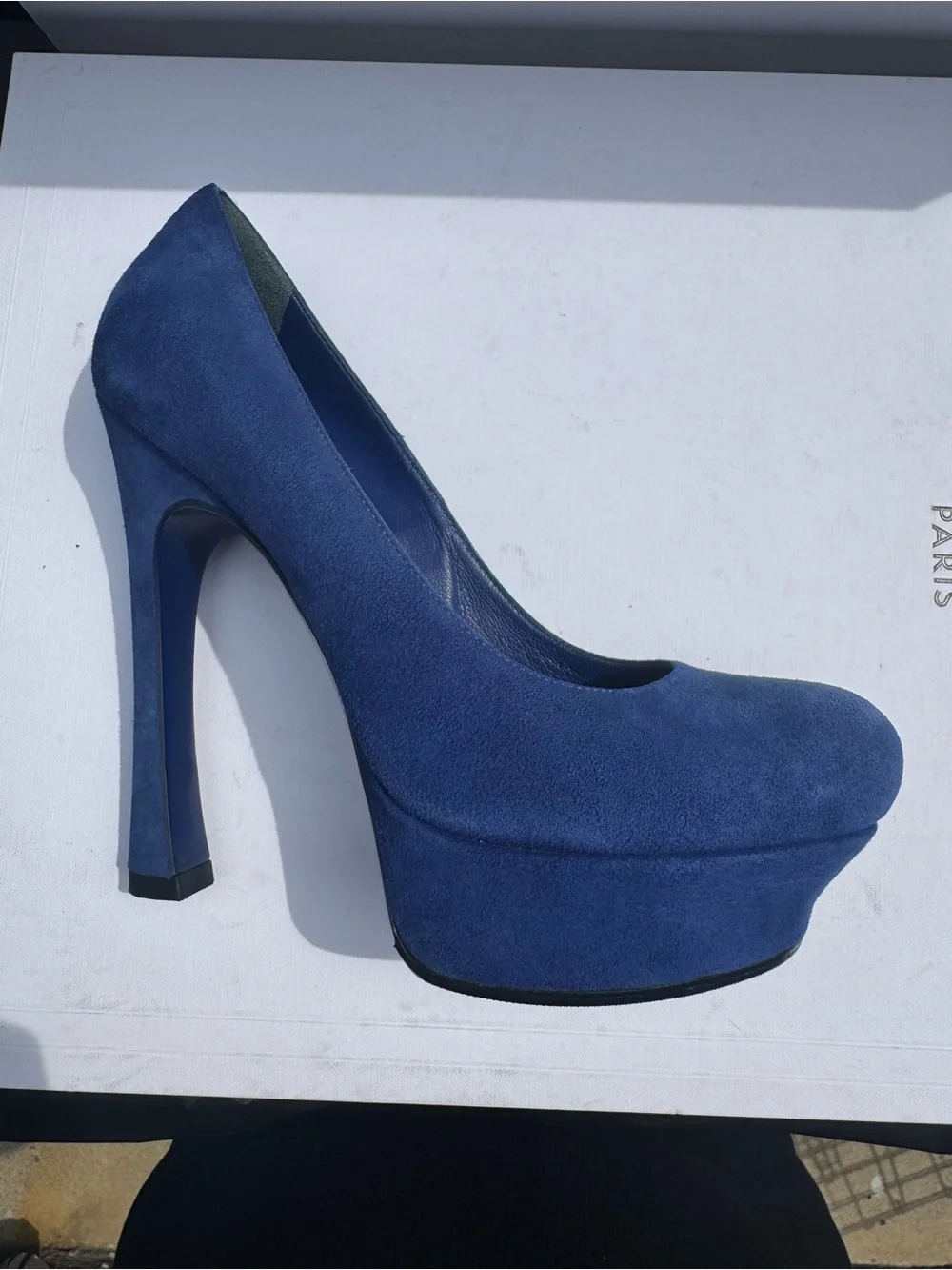 Saint Laurent Cobalt Suede Pointed-Toe Pumps - Picture 5 of 7